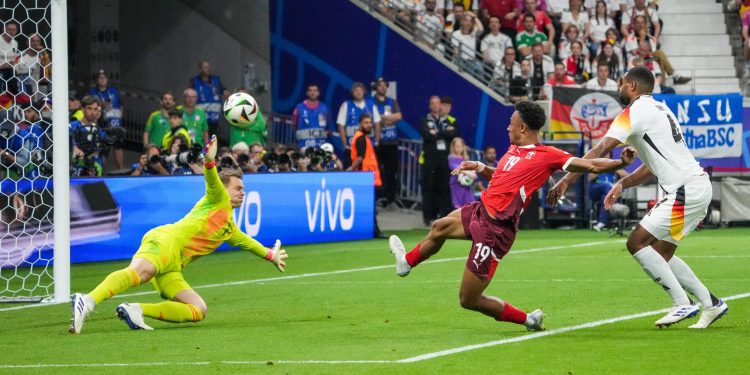 UŽIVO SKUPINA A Švicarci u Frankfurtu šokirali Nijemce, na poluvremenu vode 1-0 | NACIONAL.HR