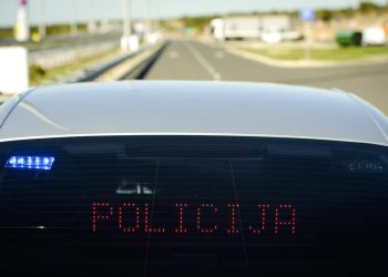 Slobodna Dalmacija – Što im se događa?! Policajci u Splitu i okolici u par sati uhvatili čak 30 vozača koji su vozili u suprotnom smjeru