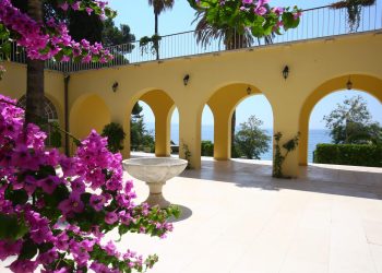 Slobodna Dalmacija – VIDEO Na fešti usred Marjana opet se ‘pucalo’, poslušajte ovu buku! Pitali smo Grad što će poduzeti, ovo su nam rekli…