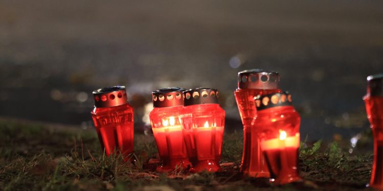 Slobodna Dalmacija – U sinoćnjoj tragediji u Kaštelima poginuo poznati splitski ugostitelj Luka Katić, vlasnik lanca fast foodova ‘Medeni’