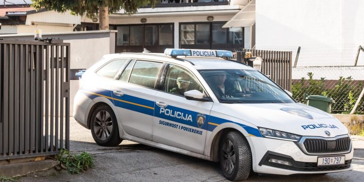 Slobodna Dalmacija – Otkrivaju se mučni detalji pogibije građevinara u Kaštelima: u istoj tvrtki u kratkom razmaku struja ubila dva radnika!?