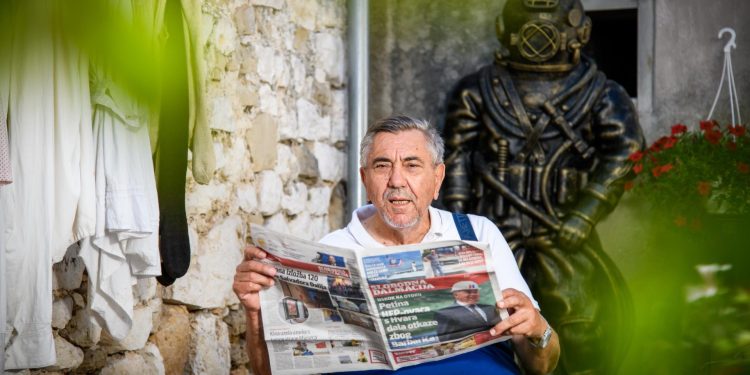 Slobodna Dalmacija – Igor Tanfara: ‘Slobodnu’ kupujem više od 60 godina, svaki dan! Čude mi se zašto je sad ne čitam na portalu. Reći ću vam