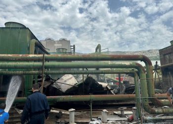 Slobodna Dalmacija – Otkrivamo detalje o uzrocima velikog požara u krugu nekadašnje Željezare Split, pogledajte fotografije akcije spašavanja