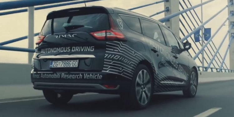 Auto Klub – Državni tajnik Ministarstvu prometa otkrio na kome je odgovornost za sudare autonomnih vozila