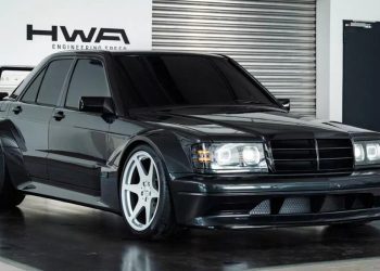 Auto Klub – Kakva poslastica! Ova modernizirana verzija Mercedesa 190 ima 500 KS, a košta od 714.000 eura