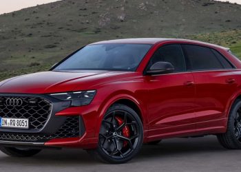 Auto Klub – Novi RS Q8 Performance je najsnažniji benzinski Audi u povijesti i najbrži SUV na Nürburgringu