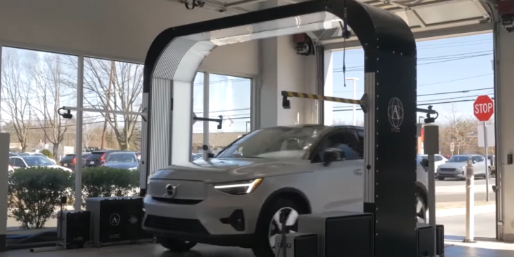 Auto Klub – Ovo je novi ‘skener’ u auto servisu koji pokreće umjetna inteligencija: Kvarove detektira za jednu minutu