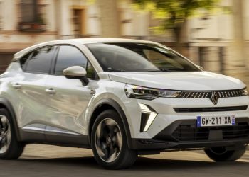 Auto Klub – S licem u stilu Rafalea: Vozili smo osvježeni popularni Renaultov crossover Captur, evo i prvih dojmova