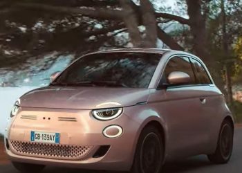 Auto Klub – Tihi rat: Fiat oglasom provocira talijanske vlasti koje napadaju Stellantis