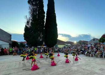 Bogati ljetni program u Veloj Luci na Korčuli!