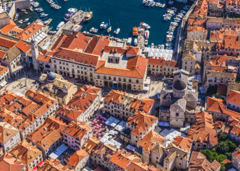 Britanci “udarili” po Dubrovniku:”Ovo je balkanski Disneyland, tu više nema hrvatske kulture!”