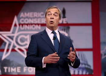 Britanski unutarnji politički sukob oko podrške Putinu