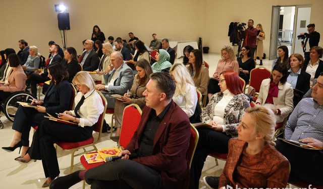 CIJELE OBITELJI NE VIDE SVJETLO NA KRAJU TUNELA Do 2060. godine BiH bi mogla izgubiti između 50 i 70 posto stanovništva