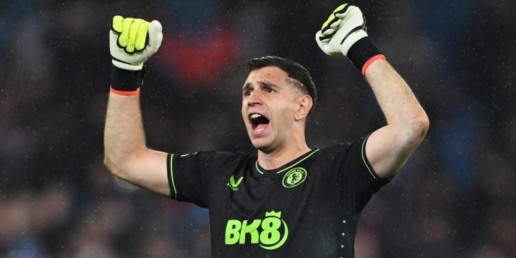 Dibu uzvraća i ušutkava čileanske ludosti Martineza, broja 1