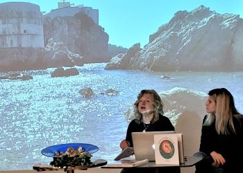 Dubrovčanka Irja Jerković oduševila Bečane morskim čarolijama i slikovnicom za slijepe i slabovidne