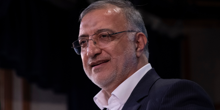 Dva tvrdokorna kandidata povukla su predsjedničke kandidature uoči izbora u Iranu