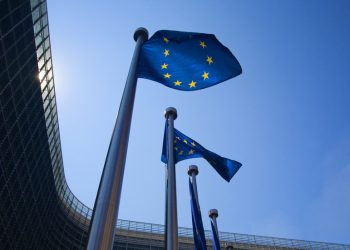 EU produljuje sankcije protiv najbližeg saveznika Rusije — RT Russia & Former Sovjetski Savez