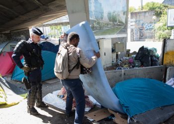 Francuske vlasti optužene za ‘društveno čišćenje’ prije Olimpijskih igara — RT World News