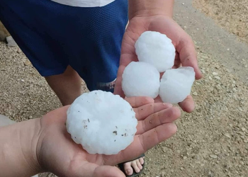 Gadno nevrijeme u Slavoniji, padala ogromna tuča: Građanima stižu poruke, javio se i šef DHMZ-a