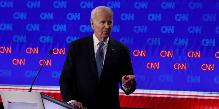 Glavni demokratski donatori procjenjuju Bidenovu budućnost – NYT — RT World News