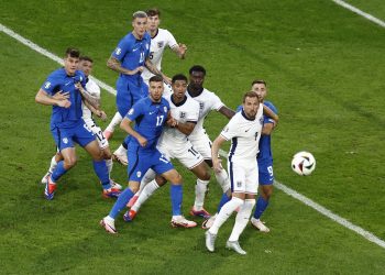 DEŽELA SLAVI Slovenija s tri remija izborila osminu finala | NACIONAL.HR