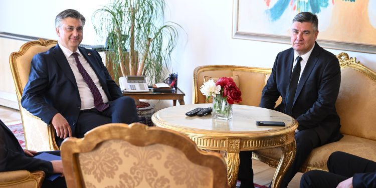 Holjevac: ‘Uspjeli smo ujediniti Milanovića, Plenkovića i ostale. Dirnuli smo u povlastice’