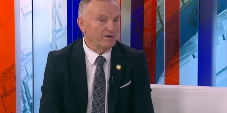 Je li predsjednik HGZ-a general Krešić lažni pravnik, lažni invalid i ratni profiter i kao takav najveća sramota Hrvatske vojske?