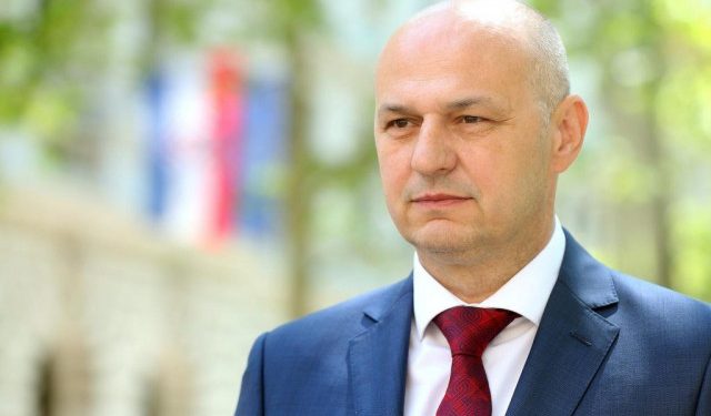 KOLAKUŠIĆ KANDIDAT ZA PREDSJEDNIKA “Idemo pobijediti Zorana Milanovića”
