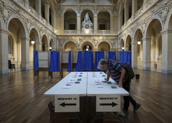 Kako funkcioniraju izbori u Francuskoj: Neizvjesnost i što slijedi