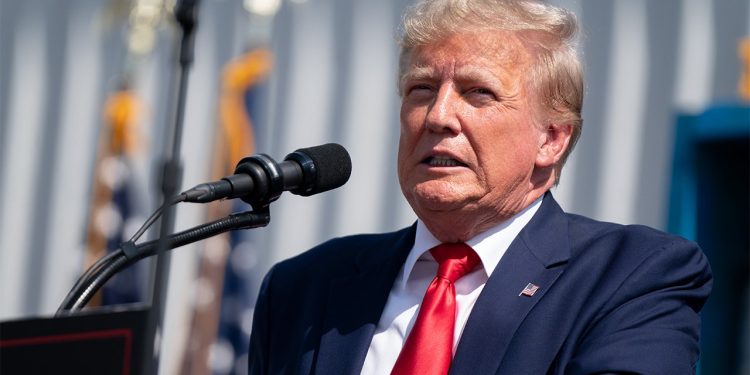 Kampanja odbija Trumpovo obećanje zelene karte