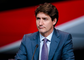 Kanadski Trudeau ostaje na dužnosti unatoč gubitku mjesta na izvanrednim izborima