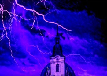 Kaos u Vatikanu, poznati biskup optužen za raskol oštro odgovorio Papi