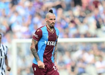 Legenda nacije skroz neprepoznatljiva: ‘Ljudi na ulici pitaju za slike, ali ja moram fotografirati njih!‘