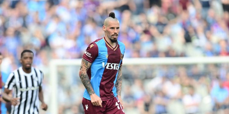 Legenda nacije skroz neprepoznatljiva: ‘Ljudi na ulici pitaju za slike, ali ja moram fotografirati njih!‘