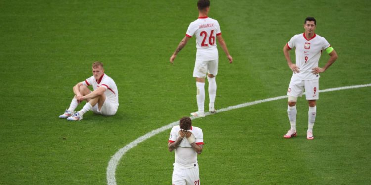 Legenda oplela po reprezentaciji: ‘Sramota, nadigrali su nas kao Barcelona. Ako ne možeš trčati, ostavi se nogometa‘