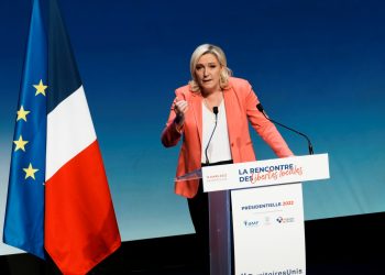 Macron bi mogao pasti: Počeli izbori koji će odrediti budućnost Europe