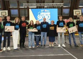 Nagrađeni najbolji učenici osnovnih i srednjih škola