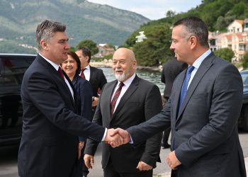 Nikad gori odnosi između Hrvatske i ‘Vučićeve’ Crne Gore, a sad novi potez koji daje nadu