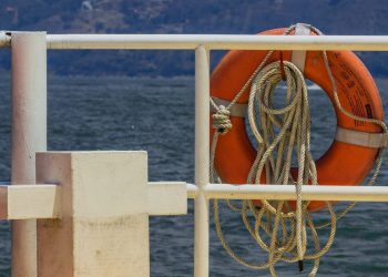 Očajni apel posade broda “Solin”: “Nemaju hrane, vode, klimu. Skupljaju kišnicu…”