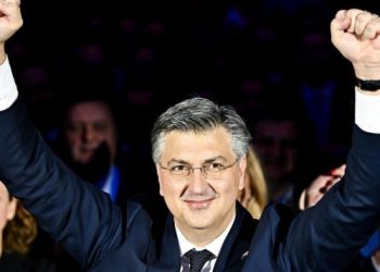 PLENKOVIĆ UVJEREN U POBJEDU Neradni dan i za birače u BiH