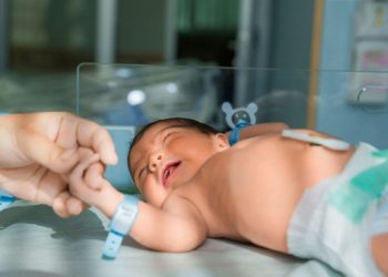 POMOĆ OD 1.000 KM Poznato kada kreću prve isplate novčane podrške za novorođenu djecu