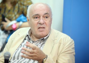 ŽARKO PUHOVSKI: ‘DP nema intelektualne, političke ni moralne kompetencije. Moraju dokazivati da su još živi…’ | NACIONAL.HR