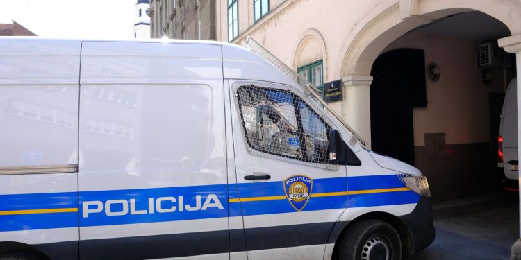 LANAC UTAJE POREZA Tajanstvene žene novac skrivale u Srbiji. Ulagalo se i u nekretnine, skupe aute… | NACIONAL.HR