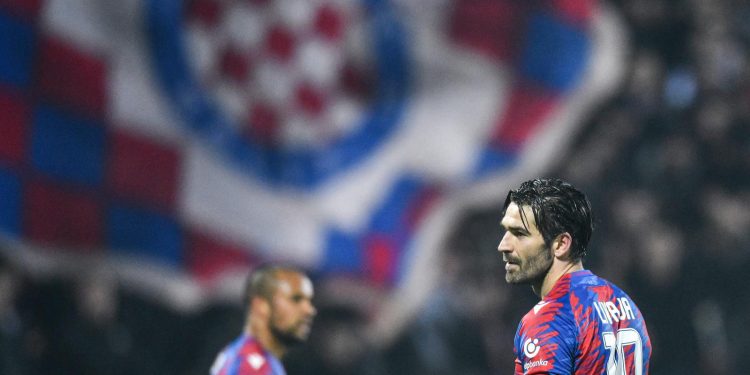 NOVA OPREMA Poznato kad će Hajduk predstaviti nove dresove, prve u suradnji s Adidasom | NACIONAL.HR