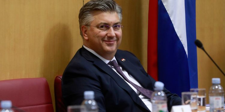 Plenković ima velebni, ali još uvijek tajni plan za svoju karijeru: ‘Mi ga vidimo na toj poziciji’