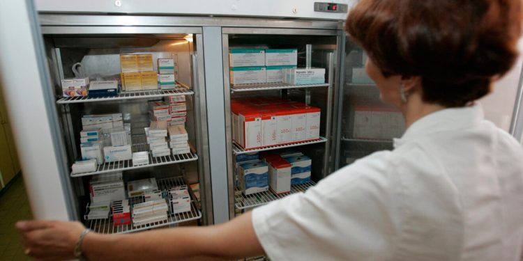 Poslodavci upozoravaju državu na ogroman dug, ugrožene plaće za više od 3.500 zaposlenih