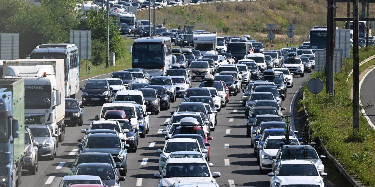 Pripremite živce, slijedi prvi udarni turistički vikend: Policija najavila strože kontrole