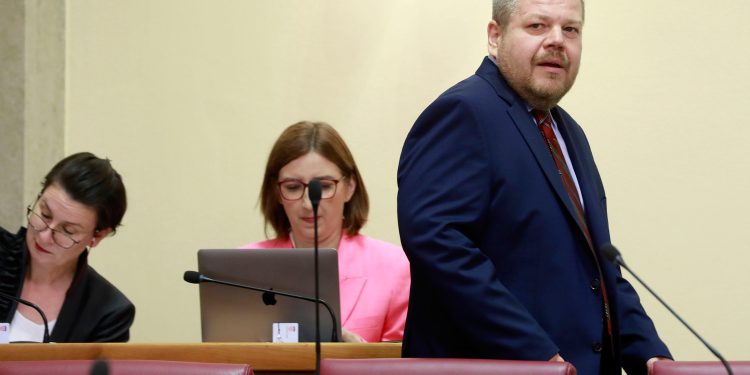 Račanov sin u imovinskoj kartici naveo da je ‘bogat kao Krez’: ‘Ne razumijem koliko imam dionica’