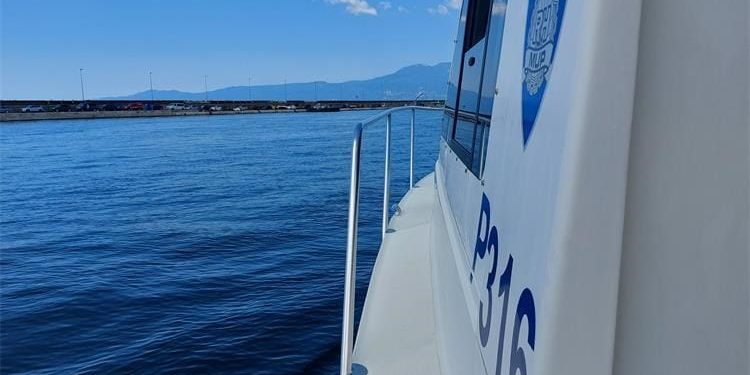 Riječka pomorska policija i djelatnici Lučke kapetanije spasili Austrijanca