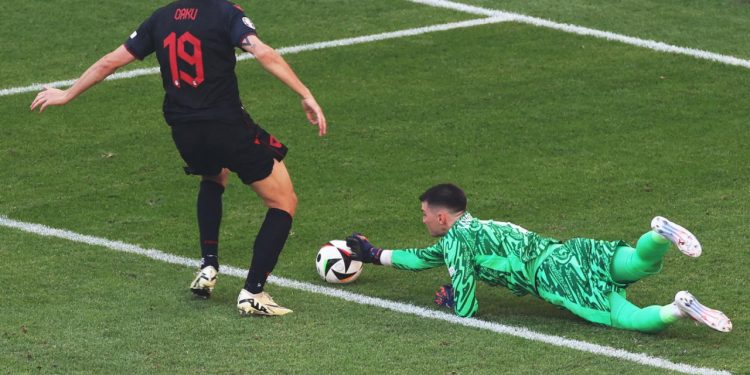 Sportske novosti – ‘Danas vratar mora brzo reagirati, a Livaković je tu jedan od najboljih. Donnarumma će imati više posla’